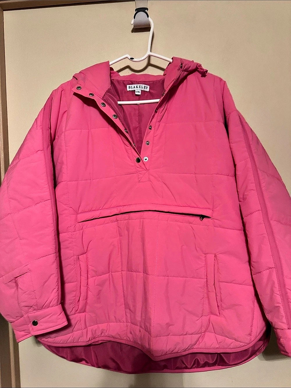 Women's Pink Quilted Pullover Jacket